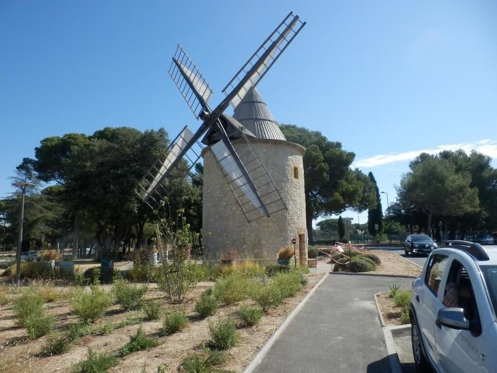Mas Les Vieux Chênes, Chambre d'Hôtes à Lambesc