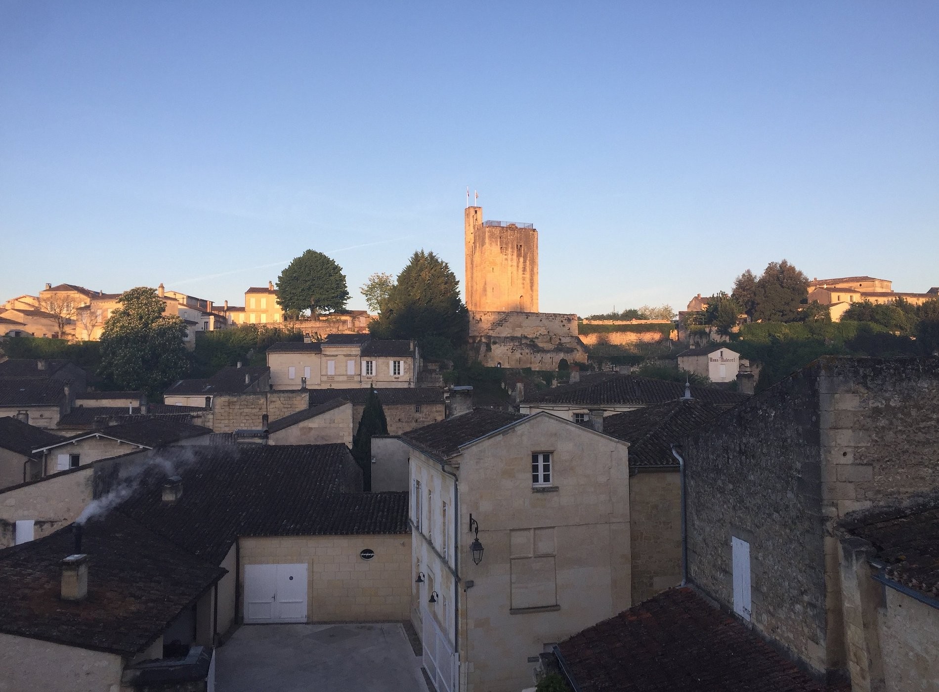 Logis des Jurats, Chambre d'Hôtes à Saint-Émilion