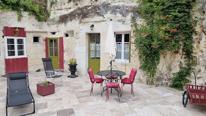 aux trois tilleuls, Chambre d'Hôtes à Loches