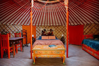 Yourte La Lézardiere, Chambre d'Hôtes à Guignen