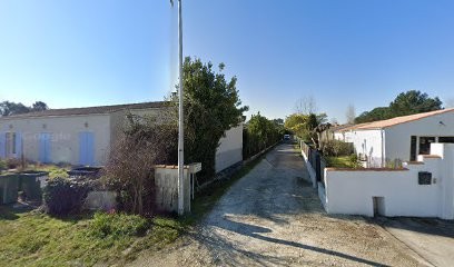 Chambre Spacieuse Et Calme, Chambre d'Hôtes au Grand-Village-Plage