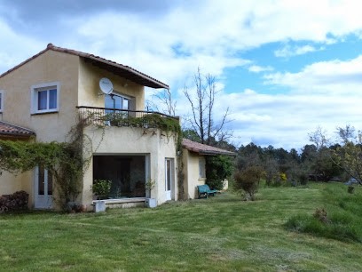 Chez Patrick, Chambre d'Hôtes à Ailhon