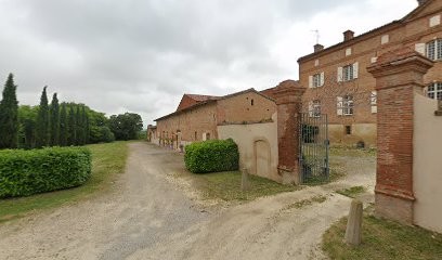 Maisonnette Dans Chateau, Chambre d'Hôtes à Montastruc-la-Conseillère
