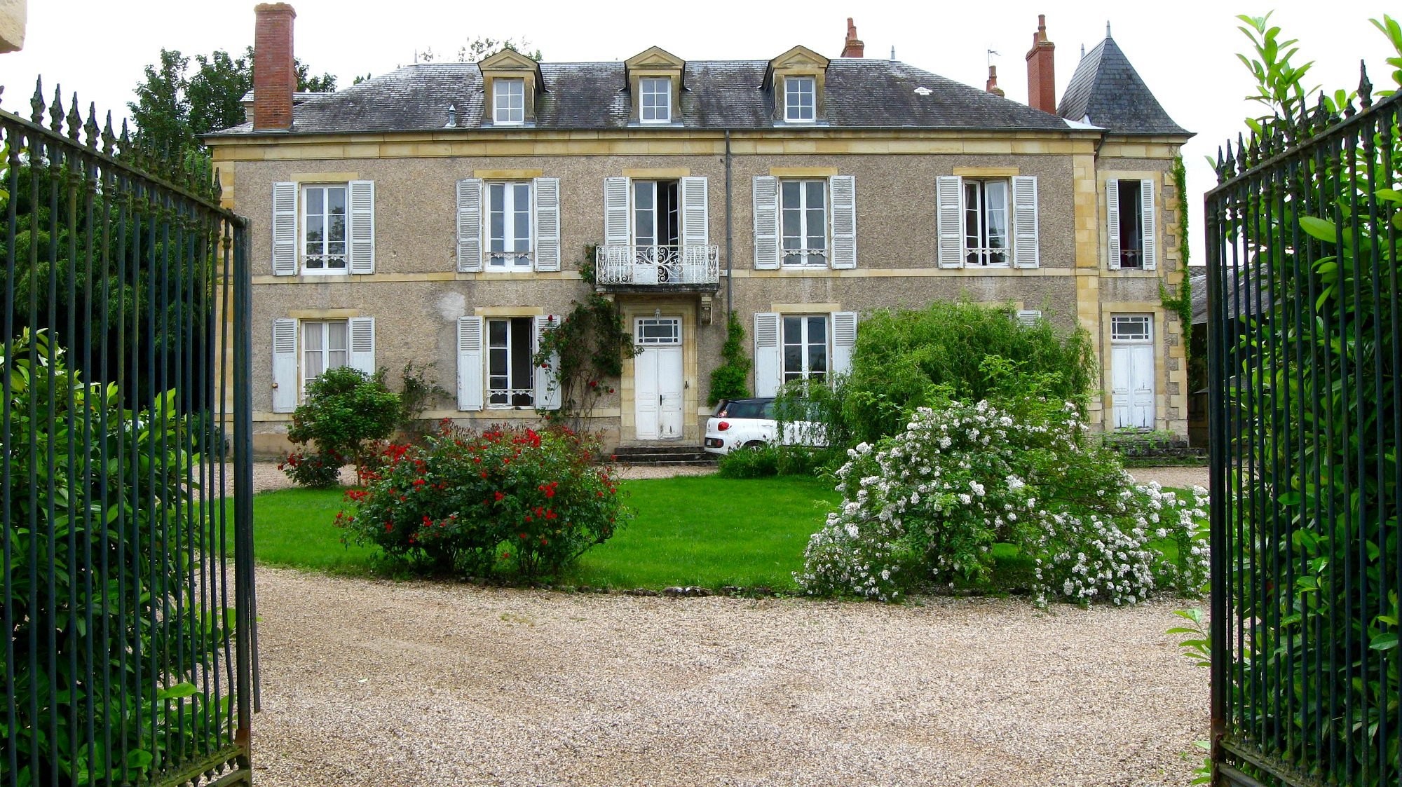 Le Pavillon Chambres d'hôtes, Chambre d'Hôtes à Challuy