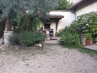Gallien Et Roggero Marie Christine, Chambre d'Hôtes à Guéreins
