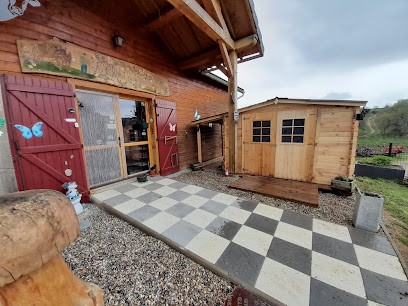 Le Chalet du Roc, Chambre d'Hôtes à La Panouse