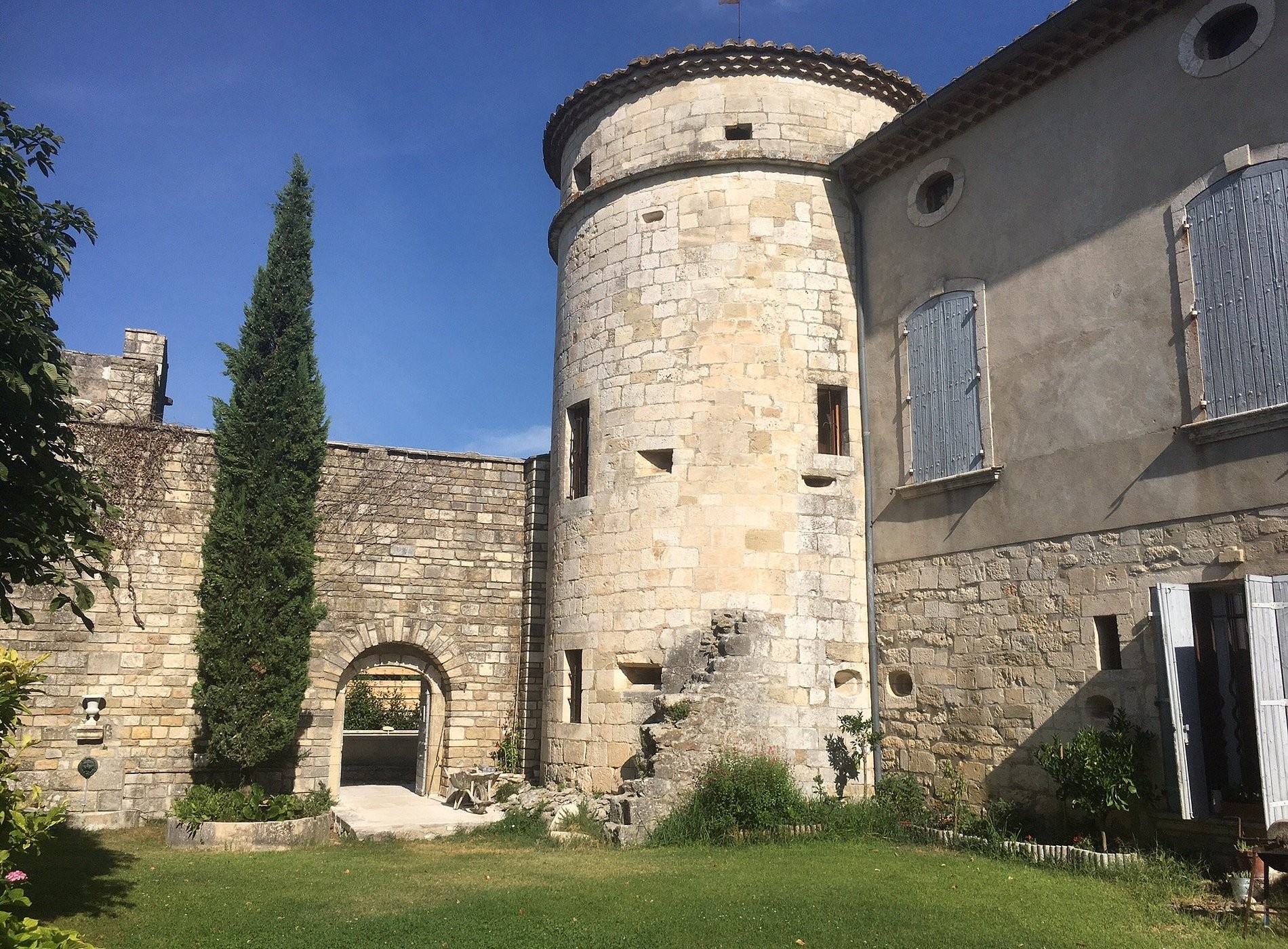 Chateau De La Bastide, Chambre d'Hôtes à Goudargues