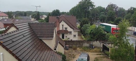 Chambres d'hôtes Apakabar Homestay - parking privé, Netflix, ambiance balinaise, borne de recharge, Chambre d'Hôtes à La Rochette