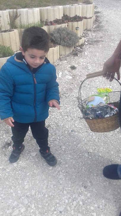 Sci la Source, Location de Vacances à Moriez