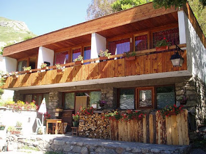 Chalet Les Lauzes, Location De Vacances à Bonneval-sur-Arc