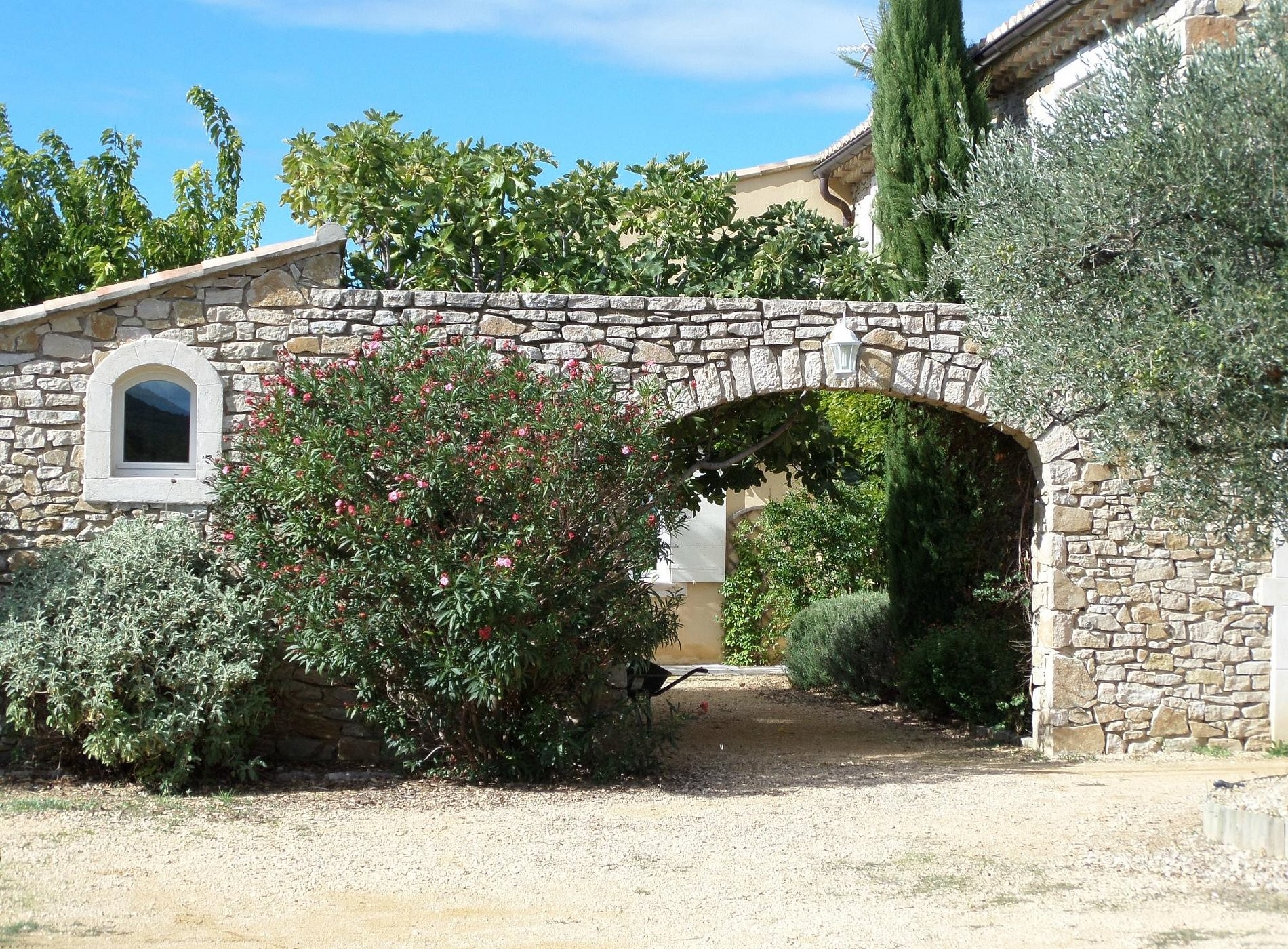 la parenthèse provence, Chambre d'Hôtes à Visan