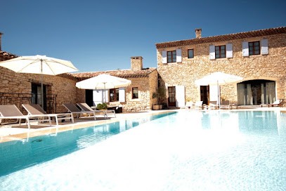 Villa Helios en Luberon, Location de Vacances à Rustrel