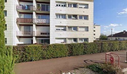 Appartement Madre - Saint-Jean-De-La-Ruelle, Location de Vacances à Saint-Jean-de-la-Ruelle