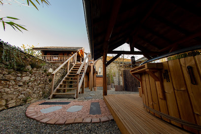 La Cabane Des Colibris, Chambre D'hôtes à Rieupeyroux