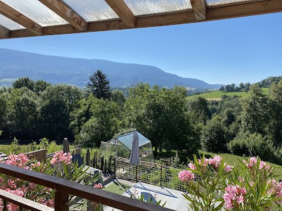 La Grange du Paris, Chambre d'Hôtes à Loisieux