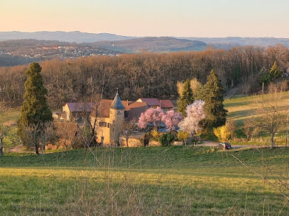 Gîte Les Cabrioles De Balajou, Chambre D'hôtes à Figeac