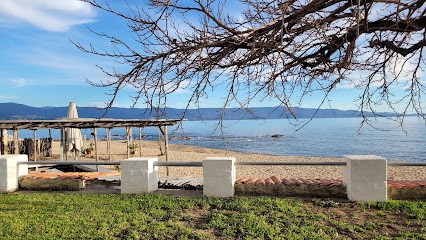 Chambre D'hôte Les Jardins Du Forcone Grande Chambre 2 Personnes Avec Terrasse Vue Mer Parkin Gratuit Salle De Bain Privative, Chambre d'Hôtes à Ajaccio