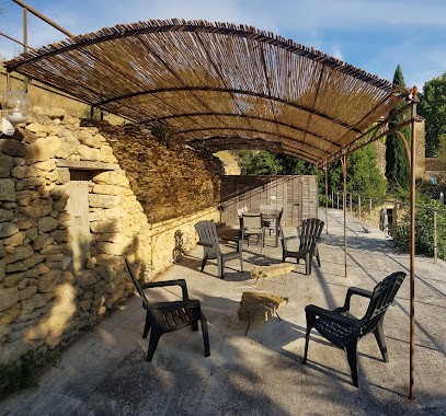 Moulin de Bonfilhon, Chambre d'Hôtes à Cornillon-Confoux