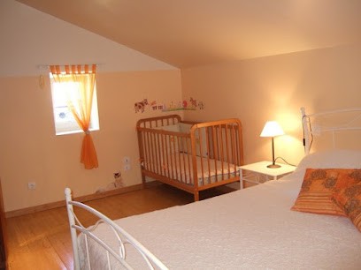 LA MAISON D'EUGENIE, Location de Vacances à Mirebeau