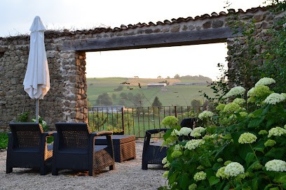 La Paresse en Douce - bed & breakfast and table d'hôte, Chambre d'Hôtes à Tours-sur-Meymont