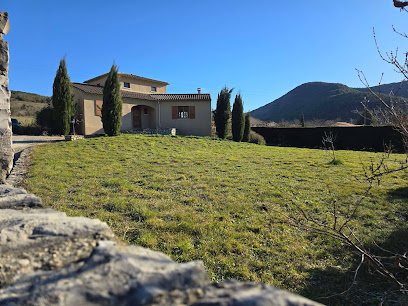 Gîte Des Lys, Location De Vacances à Saint-Maurice-d'Ibie