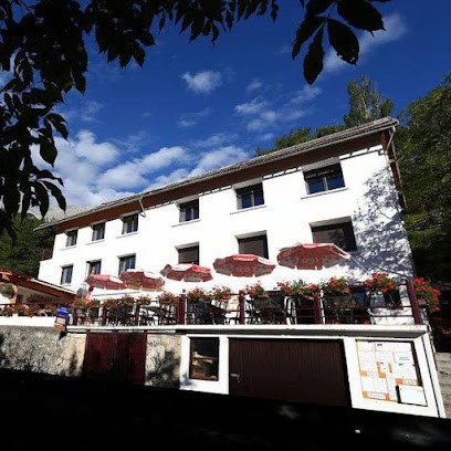 Auberge La Dormilhosa, Chambre d'Hôtes à Champcella