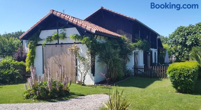 L'Estanquet Chambres D'Hôtes, Chambre d'Hôtes à Gastes