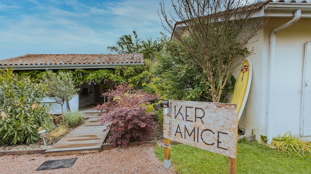 Ker Amice Maison d'hôtes, Maison d'Hôtes à Saint-Loubès