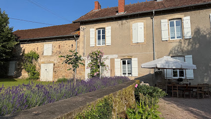 Maison Belle Vie, Location De Vacances à Saint-Symphorien-de-Marmagne