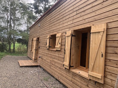 Chez Paquis Gîte, Location de Vacances à Veyre-Monton