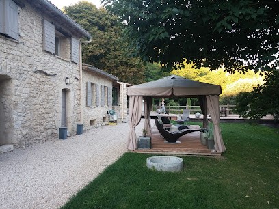 Guesthouse Le Nid d'Amour, Maison d'Hôtes à Céreste