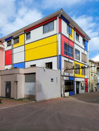 The Mondrian House, Chambre d'Hôtes à Mulhouse