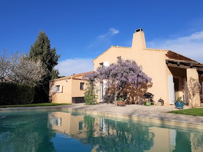 La Bosque En Provence, Location de Vacances à Venelles