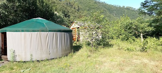 Yourte des 2 Aygues, Maison d'Hôtes à Sanilhac