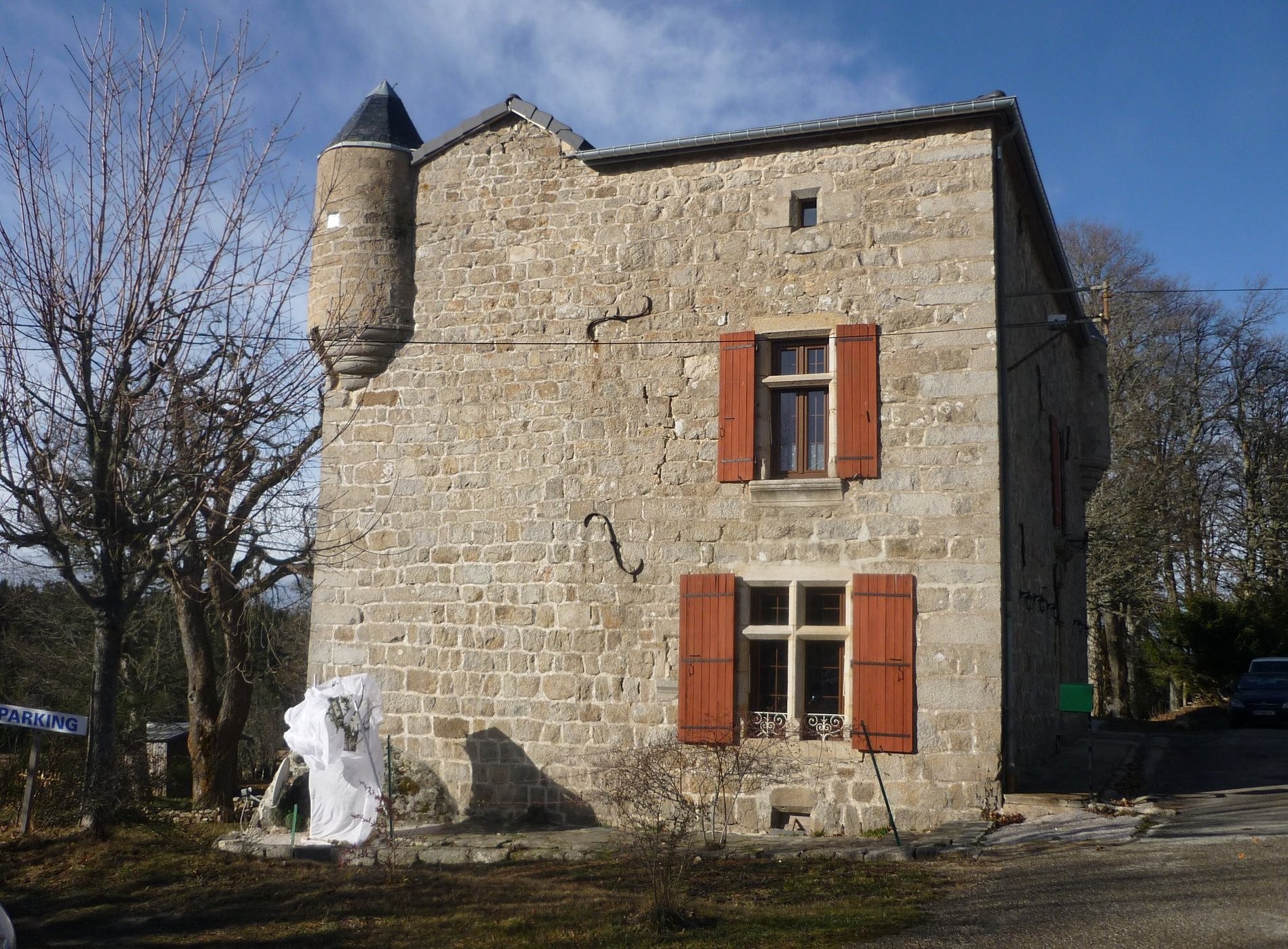 Manoir Du Grail, Chambre d'Hôtes à Devesset