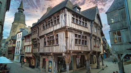 Guest House Saint Yves, Maison D'hôtes à Dinan