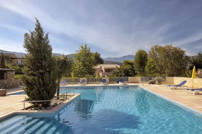 Swimming pool Villa Ile Rousse Residence Spelonca, Location de Vacances à Corbara