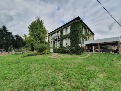 Le Manoir de Marie, Chambre d'Hôtes à Fougerolles