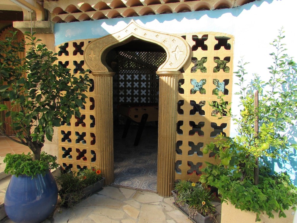 Royal Palmeraie, Maison d'Hôtes à Aubagne