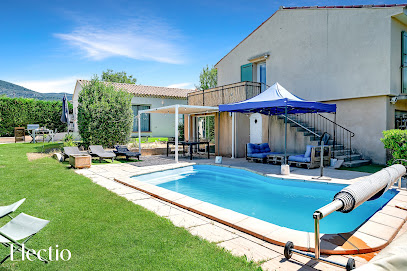 Villa Oliveda | Piscine & Salon Cinéma, Location De Vacances à Lourmarin