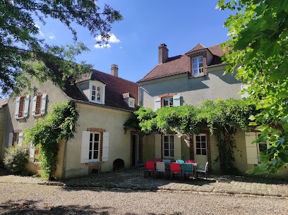 La Maison D'Eugénie, Location de Vacances à Mortcerf