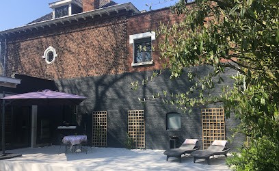 La Villa des Roses - Chambre d'Hôtes, Chambre d'Hôtes à Lys-lez-Lannoy