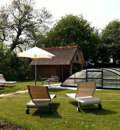 LOCATIONS Longère de Charme avec piscine chauffée, KERMARIA, Location de Vacances à Pluvigner