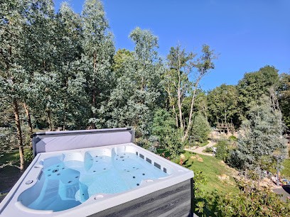 La fontaine d'Aspaix, Location de Vacances à Égly