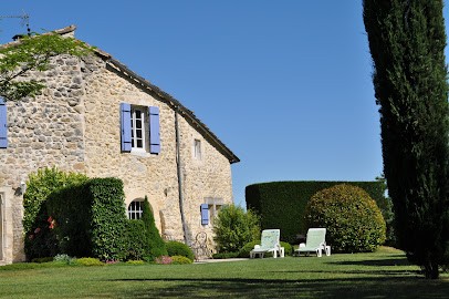 Gîtes Mas Chazel, Maison d'Hôtes à Lussan