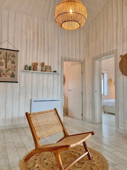 Jad Immobilier, Location de Vacances à Parentis-en-Born