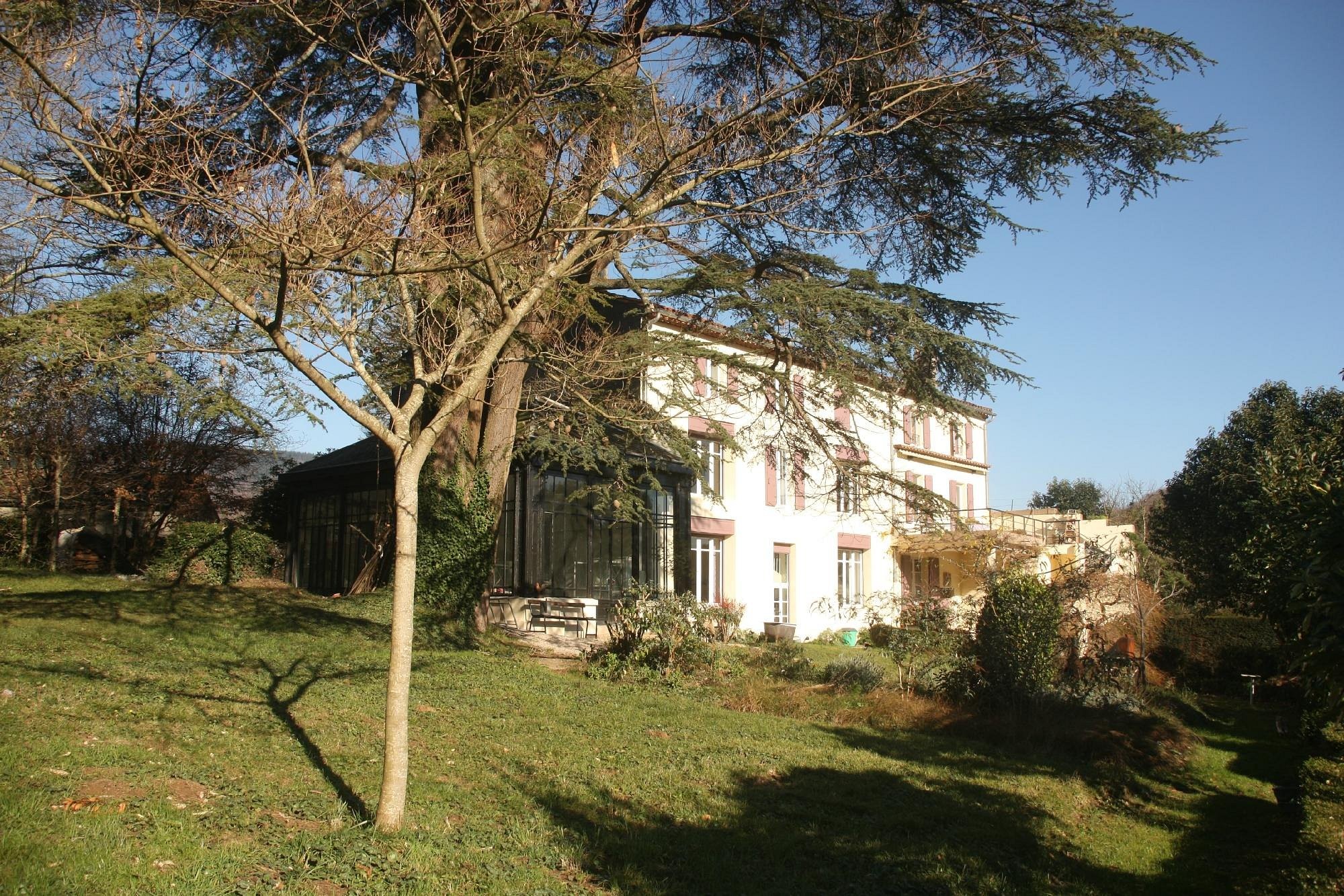 Villa Cathalo, Chambre d'Hôtes à Labastide-Rouairoux