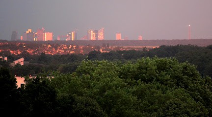 La Petite Maison: Location de gîte - Séjour vacances à Cergy/Paris Ouest Yvelines 78 proche Paris, Chambre d'Hôtes à Meulan-en-Yvelines