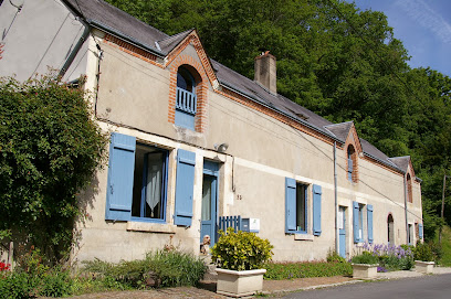 La Source De Bury, Maison D'hôtes à Valencisse