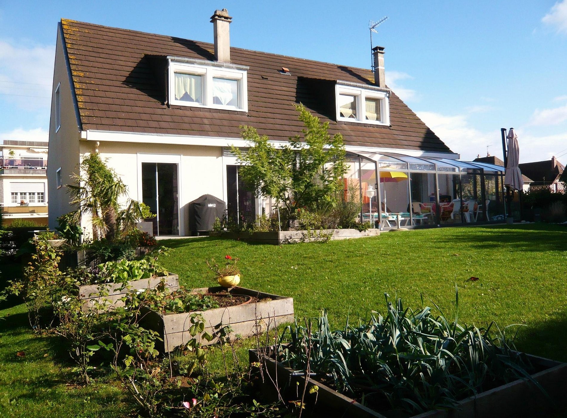 Breakfast THE MICHA, Chambre d'Hôtes à Ouistreham